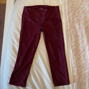 Maroon workout leggings